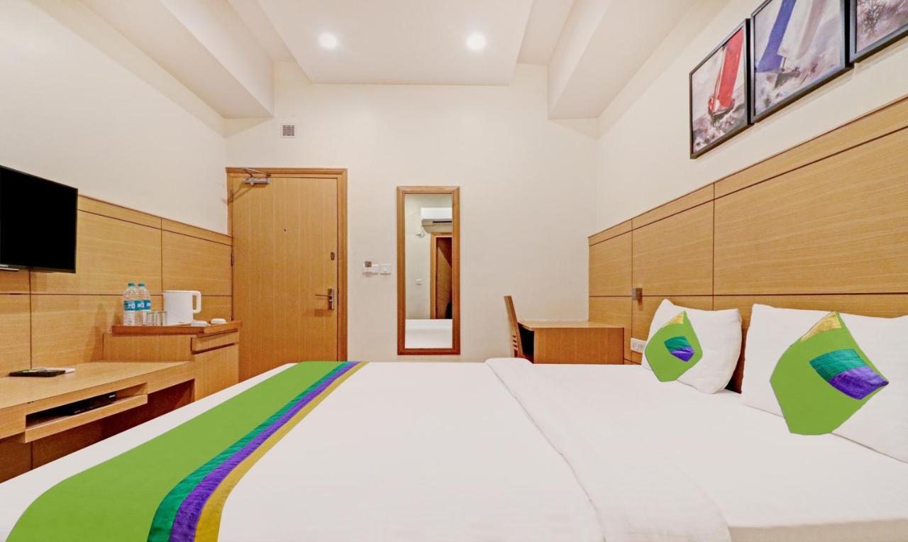 Treebo Galaxy Rooms Neu-Delhi Exterior foto