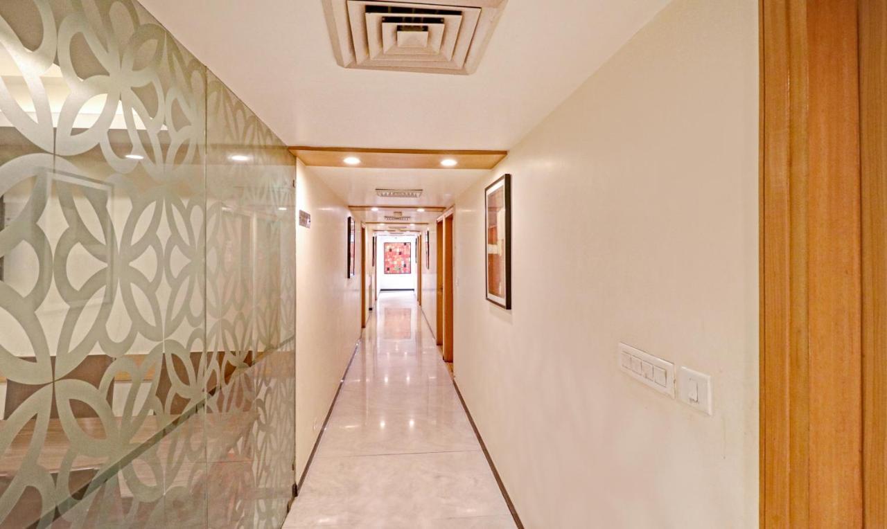 Treebo Galaxy Rooms Neu-Delhi Exterior foto