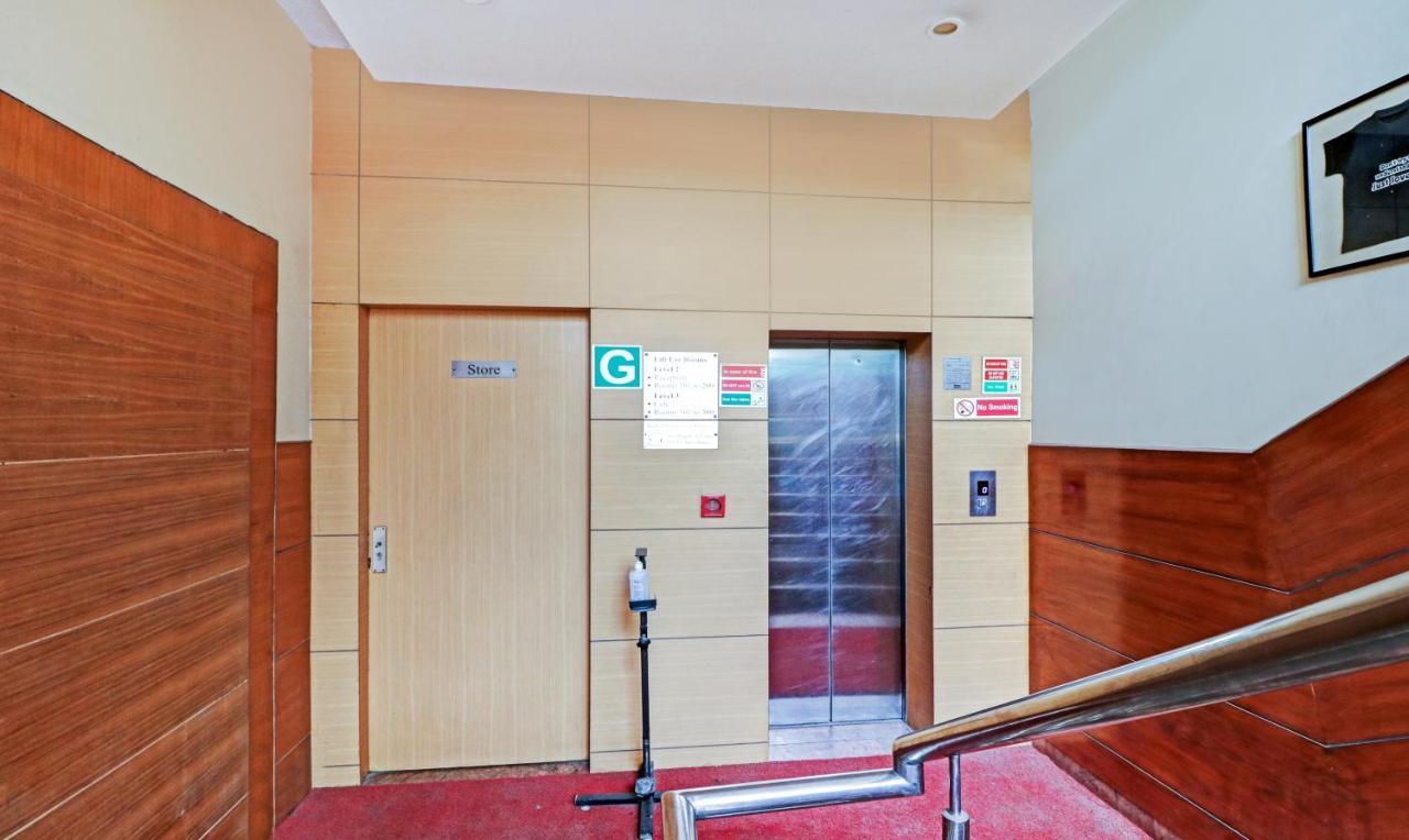 Treebo Galaxy Rooms Neu-Delhi Exterior foto