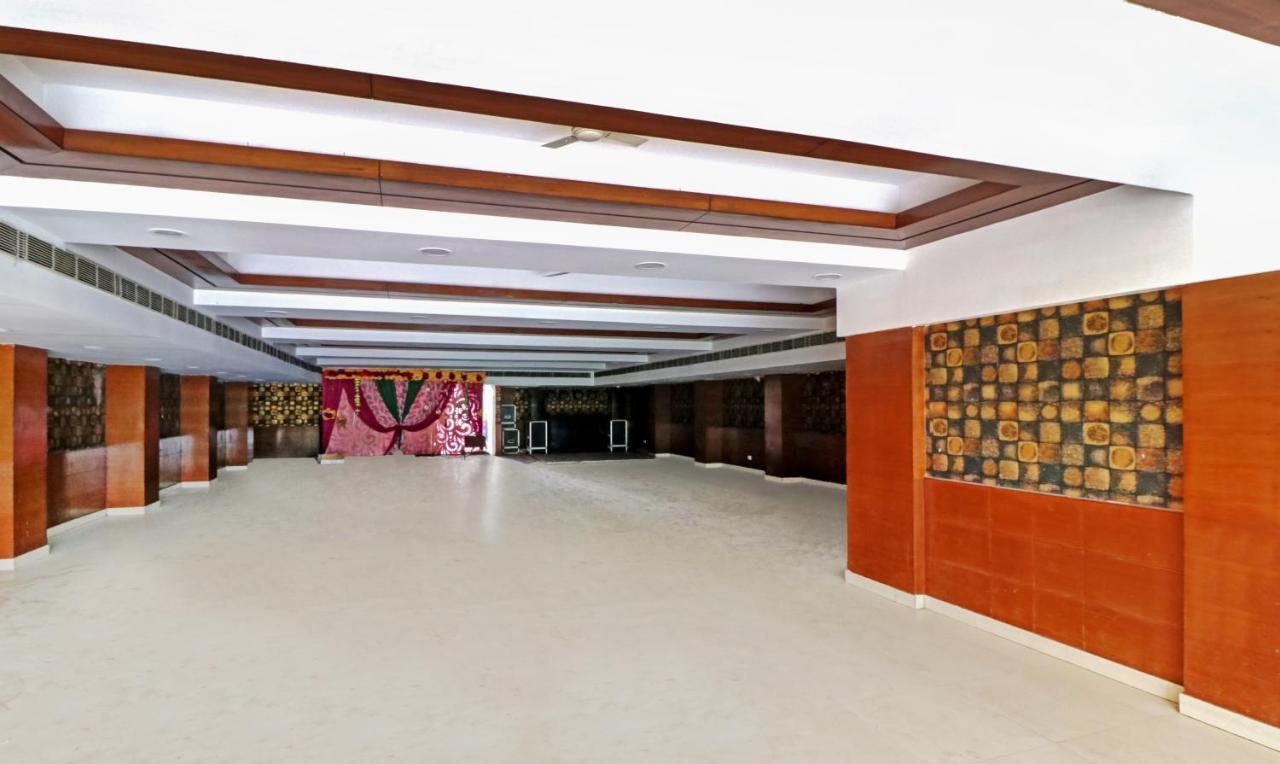 Treebo Galaxy Rooms Neu-Delhi Exterior foto