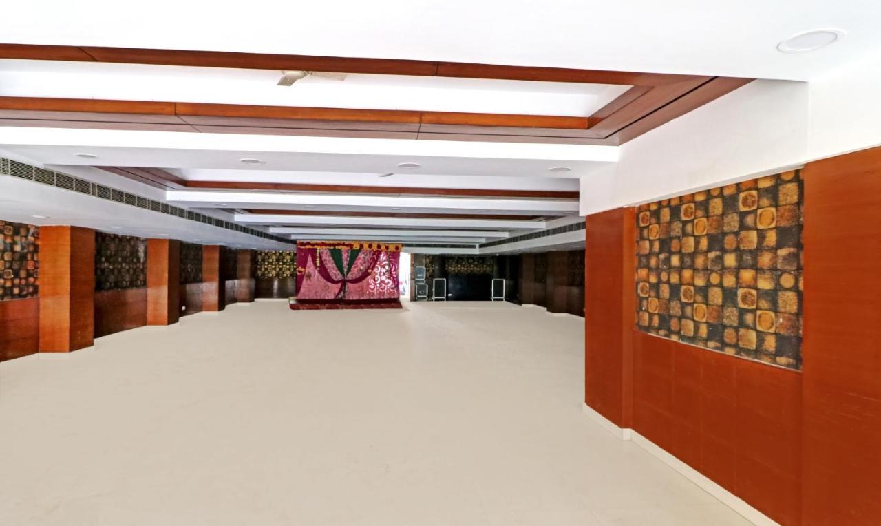 Treebo Galaxy Rooms Neu-Delhi Exterior foto