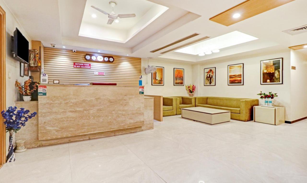 Treebo Galaxy Rooms Neu-Delhi Exterior foto